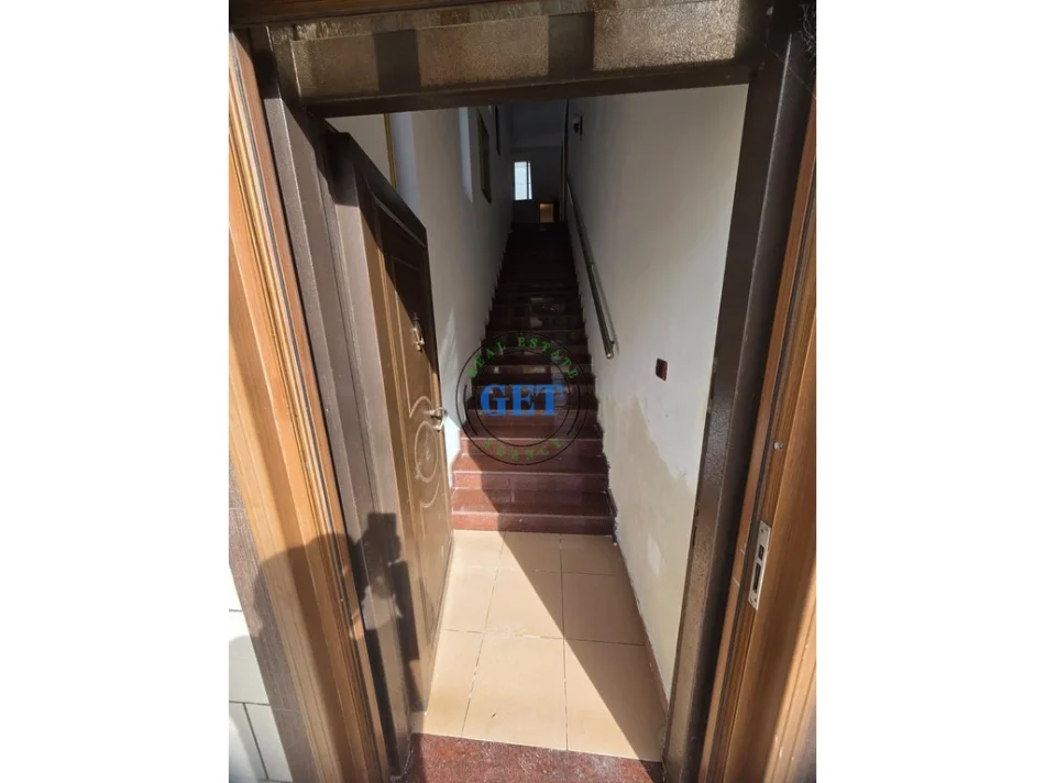 Durres, jepet me qera apartament 2+1 Kati 2, 100 m² 350 € (Vala Park)