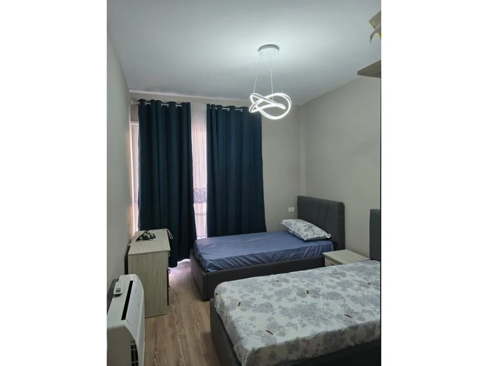 jepet me qera apartament 2+1 Kati 2, 80 m² 500 €