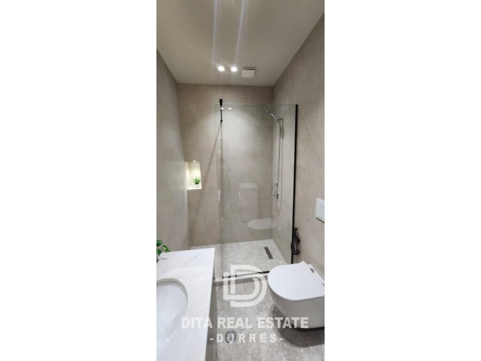 Durres Plazh, shitet apartament 1+1+Ballkon Kati 5, 60 m² (Pavaresia)