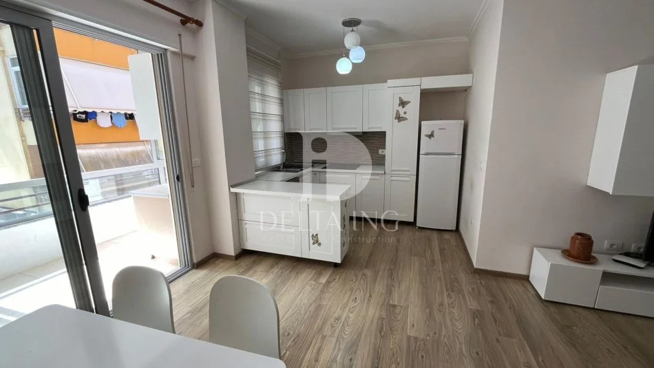 Tirane, shitet apartament 2+1+Aneks+Ballkon Kati 3, 119 m² 187.000 € (Liqeni i Thate)