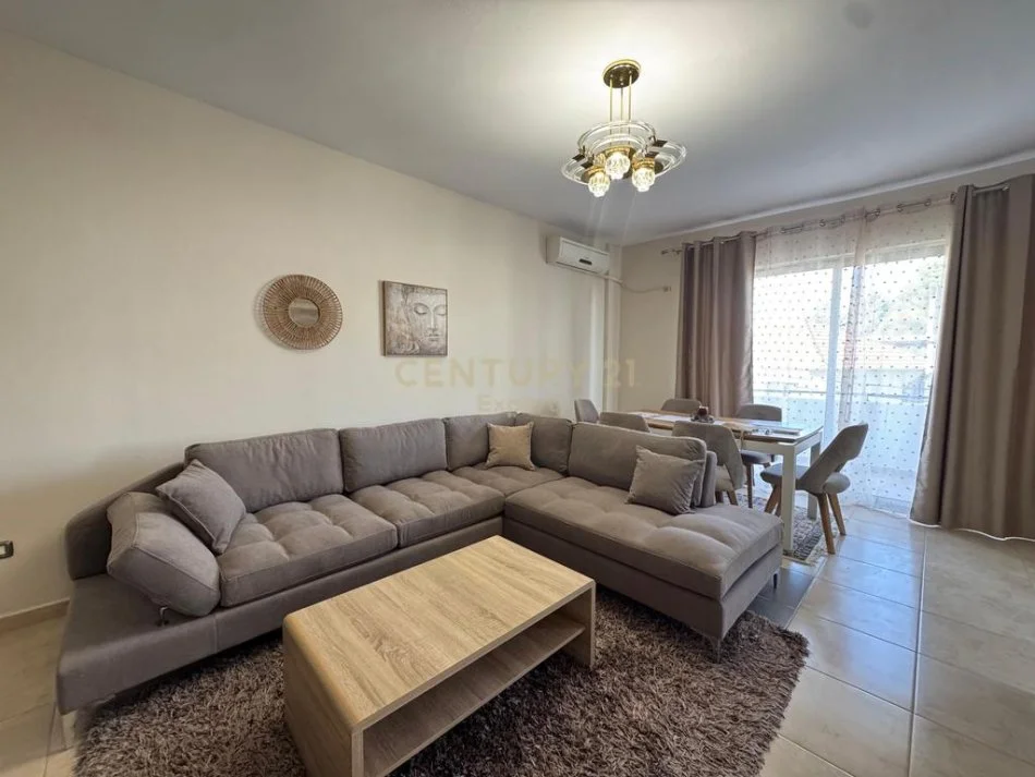 Tirane, jepet me qera apartament 2+1 Kati 1, 96 m² 600 € (expert121630)