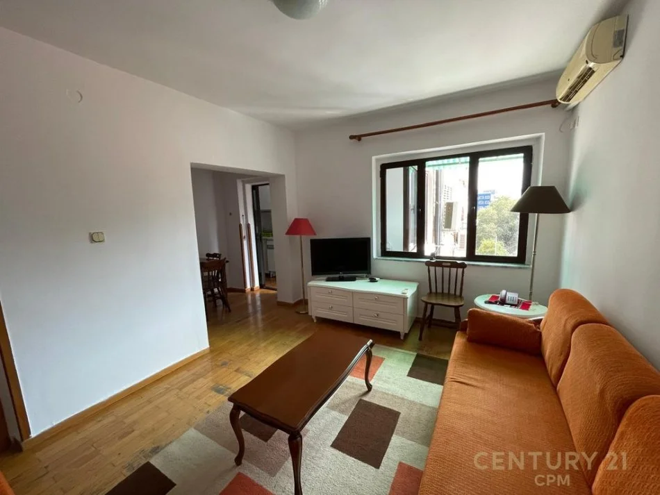 Tirane, jepet me qera apartament 2+1+Aneks Kati 4, 80 m² 550 € (smart121647)