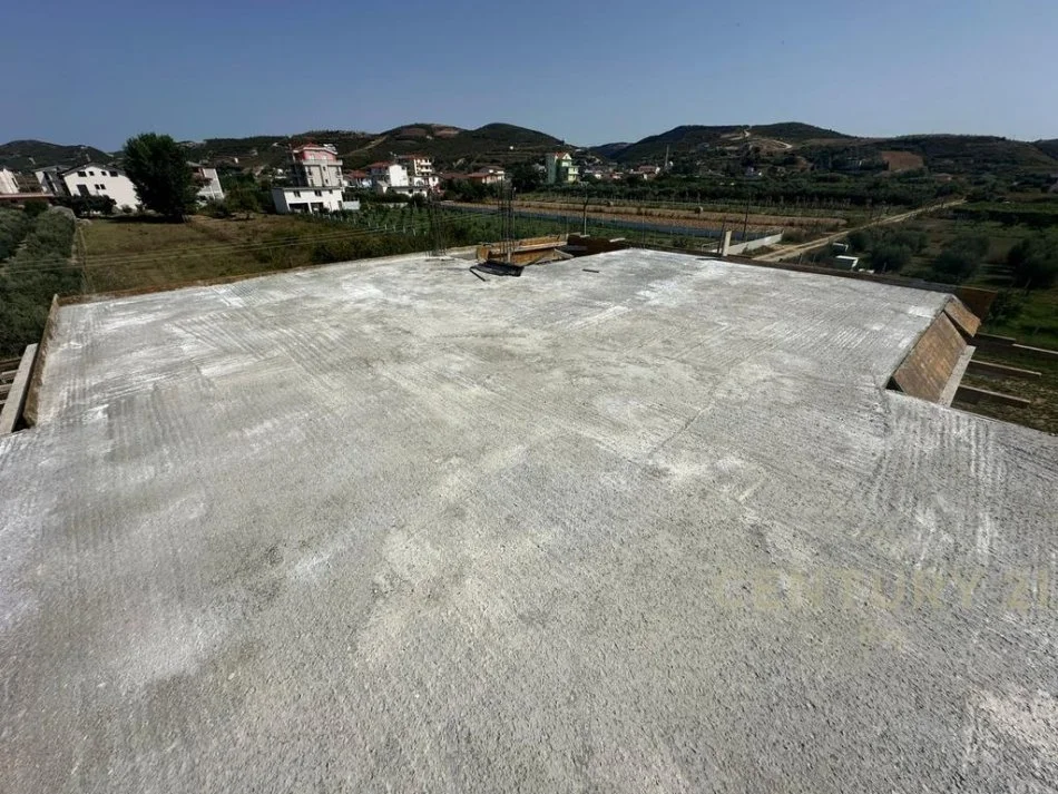 Shqiperi, shitet Vile 3+1 , 167 m² 270.000 € (Kavaje)