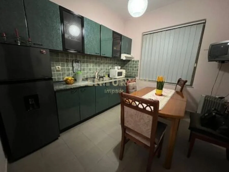 Tirane, shitet apartament 1+1 Kati 1, 61 m² 104.000 € 
