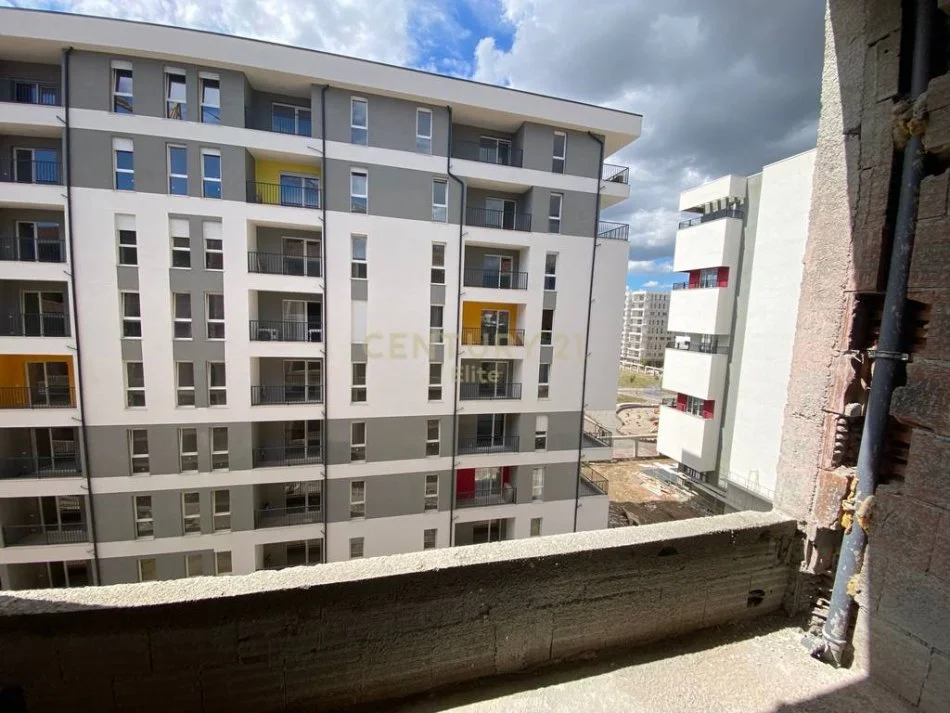 shitet 1+1 , 67 m² 72.000 €