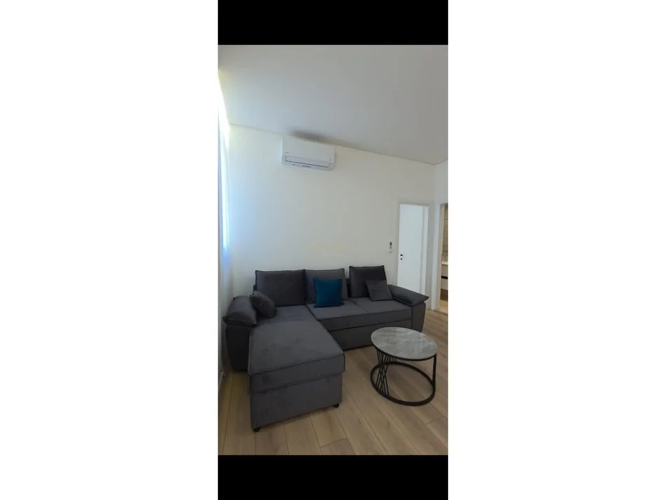 Tirane, shitet apartament duplex 1+1 , 58 m² 128.500 € 