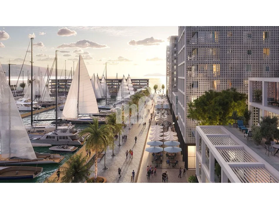 Vlore - Lungomare, shitet apartament 2+1 Kati 5, 190 m² 519.000 € (VLORA MARINA)