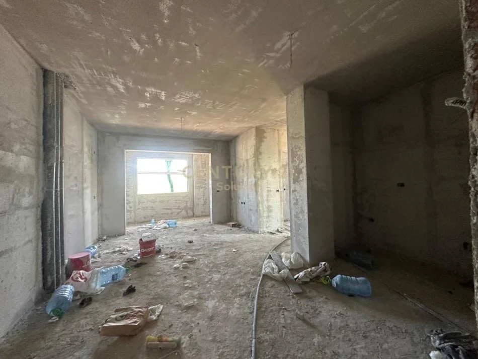 Tirane, shitet apartament 2+1 Kati 6, 91 m² 90.000 € PASKUQAN