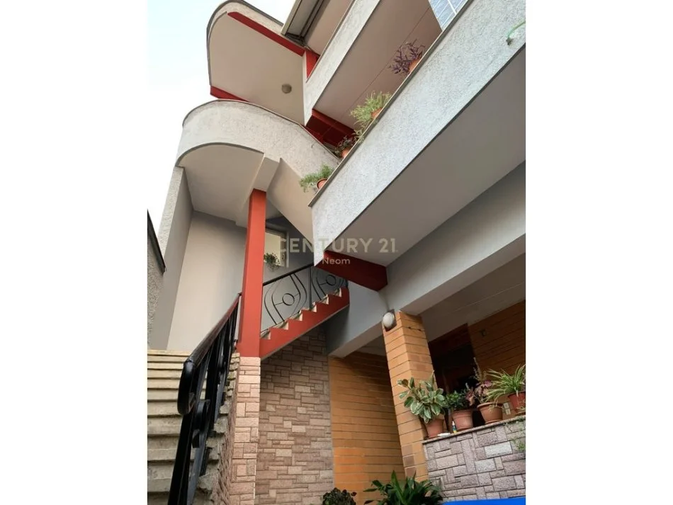 Tirane, shitet shtepi 3 Katshe Kati 0, 112 m² 545.000 € (Neom122242)