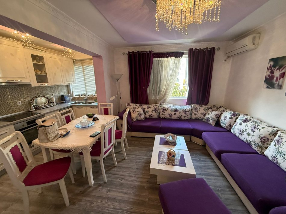 Tirane, shitet apartament 2+1 Kati 5, 73 m² 125.000 € 