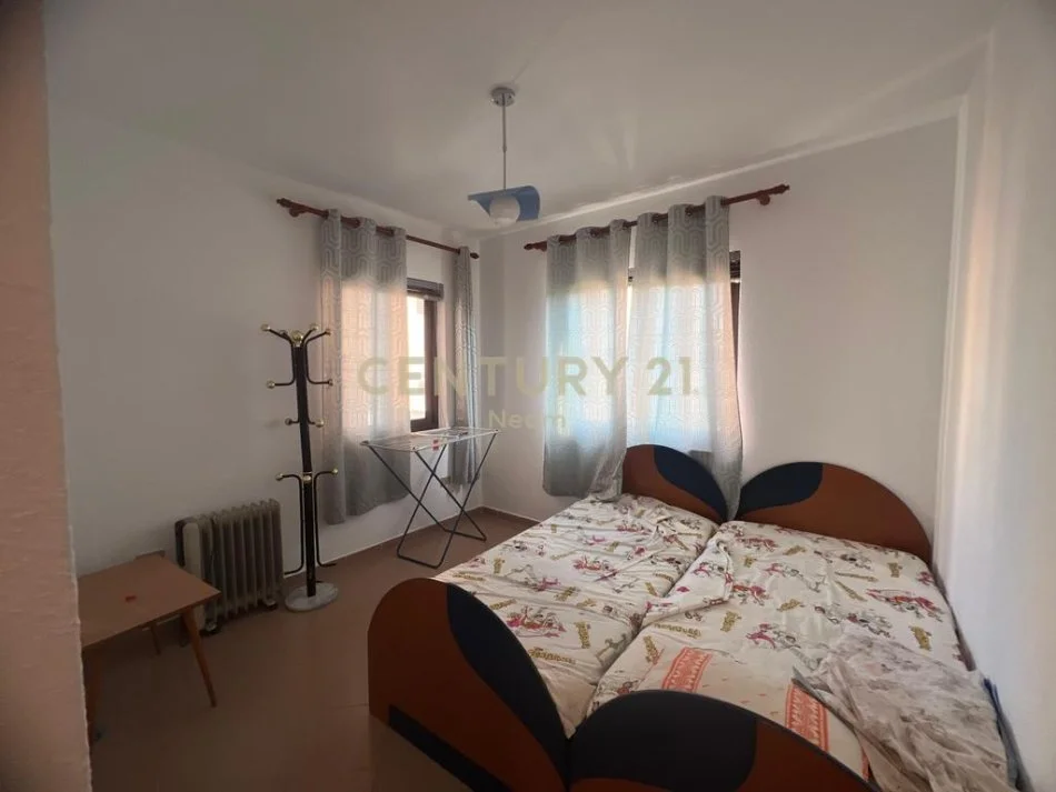 Jepet me qera apartament 2+1+Ballkon Kati 6, 102 m² 700 €