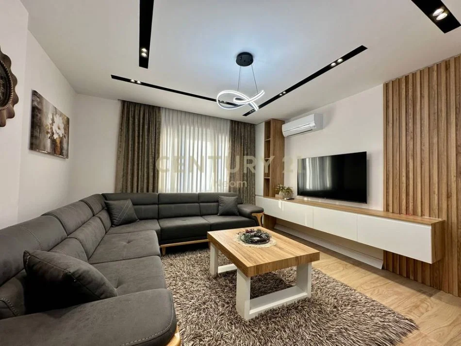 Tirane, jepet me qera apartament 1+1+Aneks+Ballkon Kati 1, 68 m² 600 € (Neom122458)