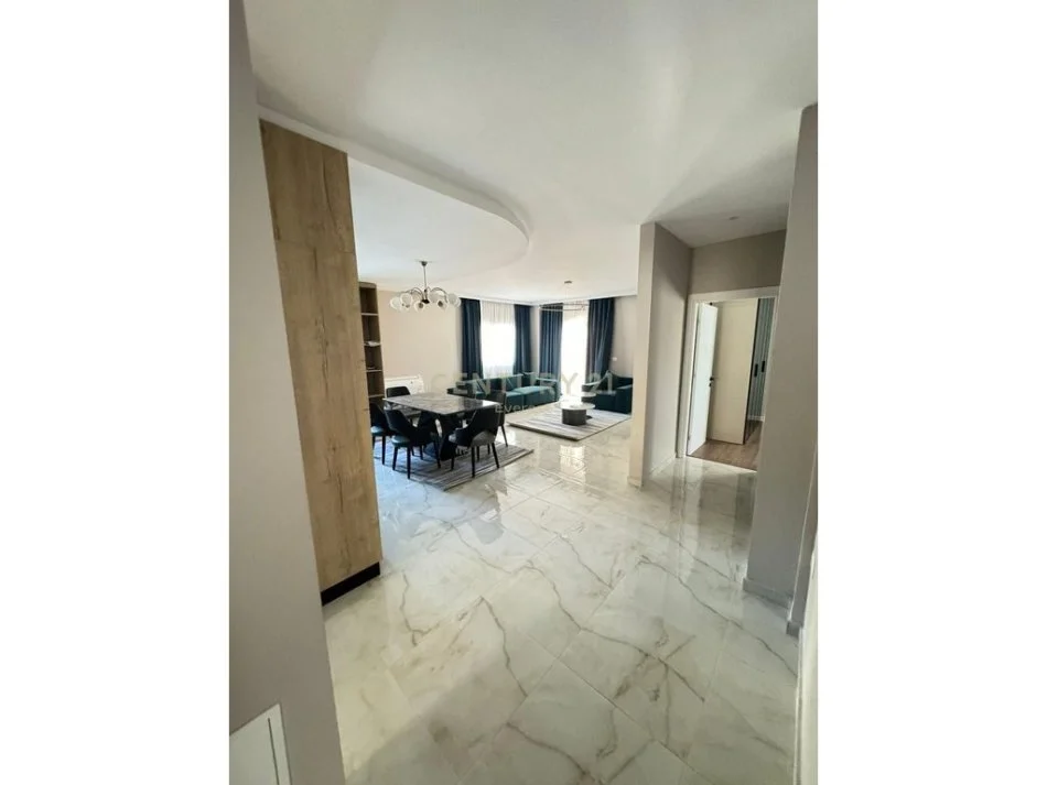 Tirane, jepet me qera apartament 2+1 Kati 2, 116 m² 1.000 € (FARKE)