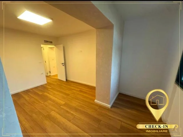 Tirane, jepet me qera zyre Kati 2, 78 m² 800 € (Bulevardi Bajram Curri)