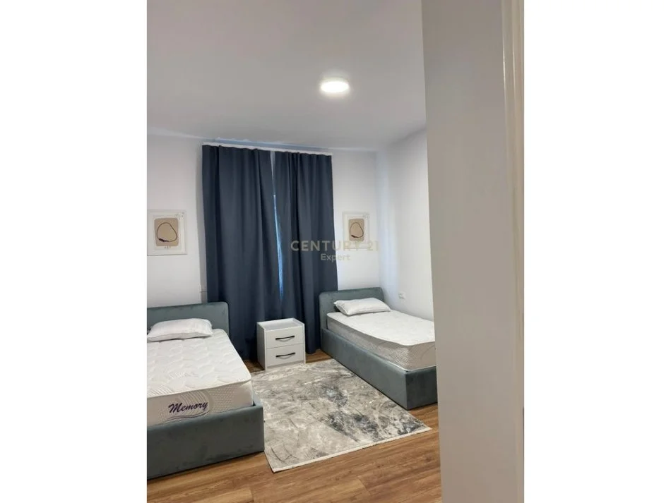 Tirane, jepet me qera apartament 2+1 Kati 5, 88 m² 850 € (Tirana e re SHESHI WILLSON)