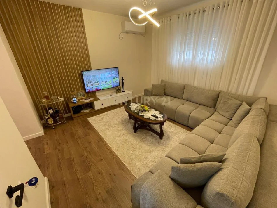 Tirane, jepet me qera Vile Vile 2 Katshe Kati 2, 106 m² 1.200 € (rr e dibres)