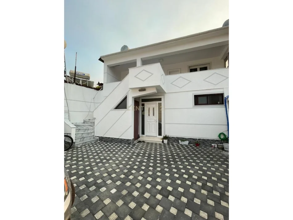 Tirane, jepet me qera Vile Vile 2 Katshe Kati 2, 106 m² 1.200 € (rr e dibres)