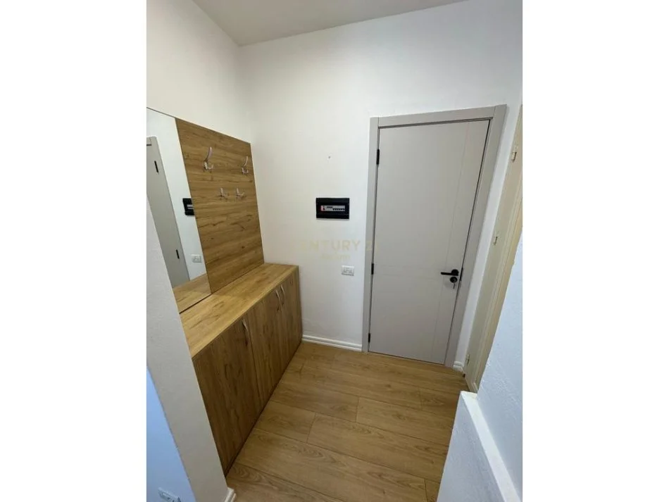 Tirane, shitet apartament Kati 0, 103 m² 124.000 € 