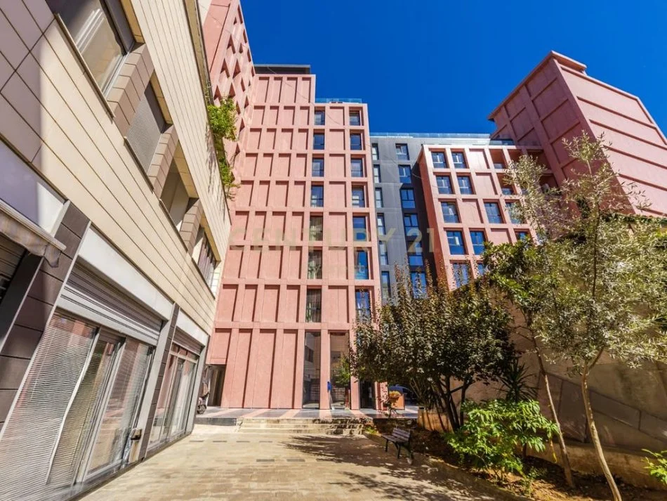 Tirane, jepet me qera apartament 1+1 Kati 7, 74 m² 1.000 € (Rruga e Kavajes Tirana Albania)