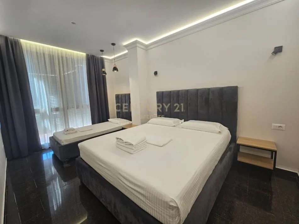 Tirane, jepet me qera apartament 2+1 , 102 m² 1.000 € (RRUGA SIRI KODRA)