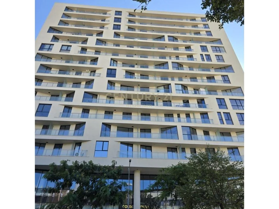 Tirane, jepet me qera apartament 2+1 Kati 3, 116 m² 1.300 € (Rruga Mine Peza)