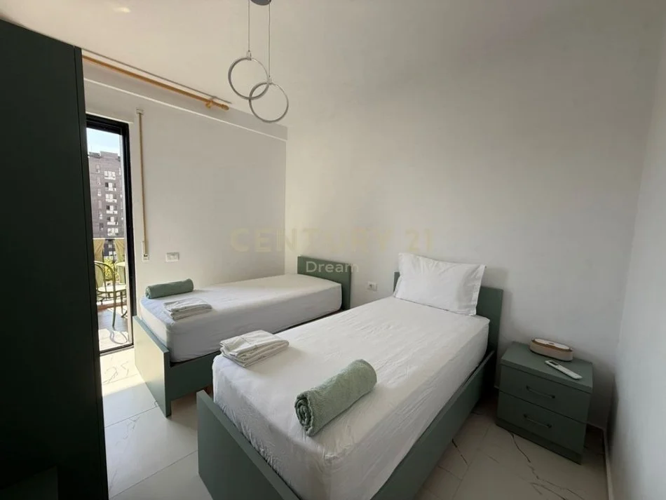 Tirane, jepet me qera apartament 2+1 Kati 3, 95 m² 600 € (kompleksin ASL2 prane ish Venue Club.)