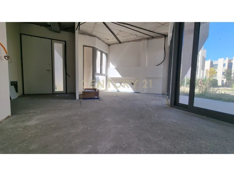 Tirane, shitet apartament 3+1 , 410 m² 1.550.000 € 