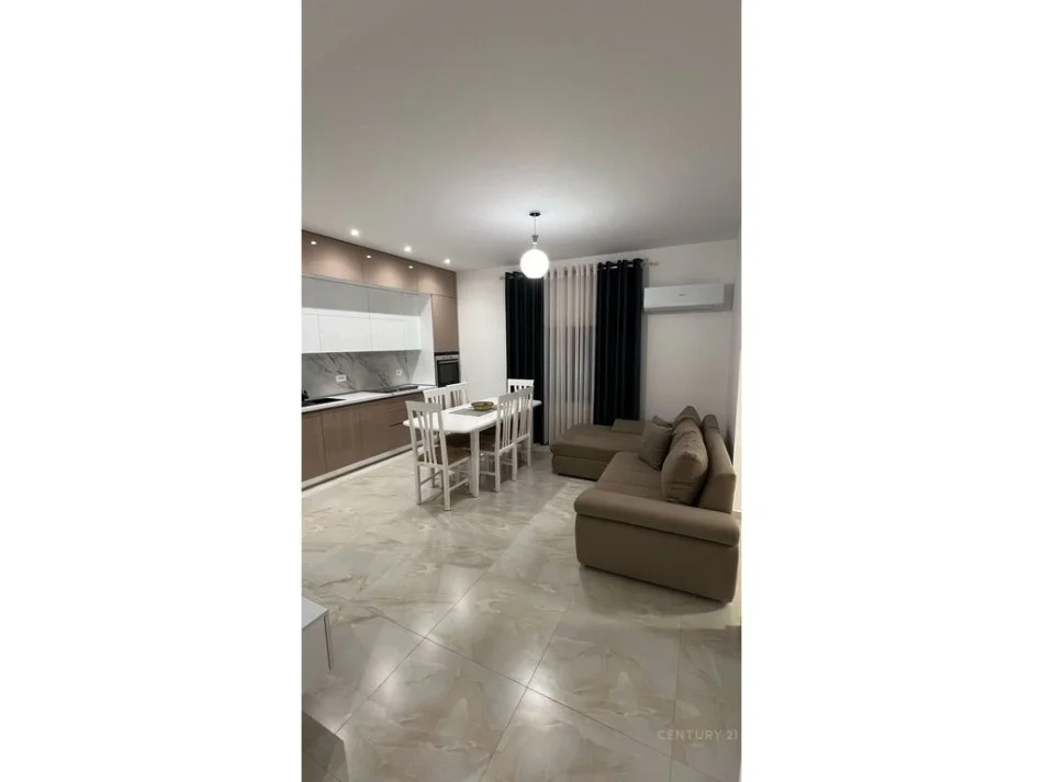 Tirane, shitet Vile 3 Katshe Kati 3, 609 m² 680.000 € 