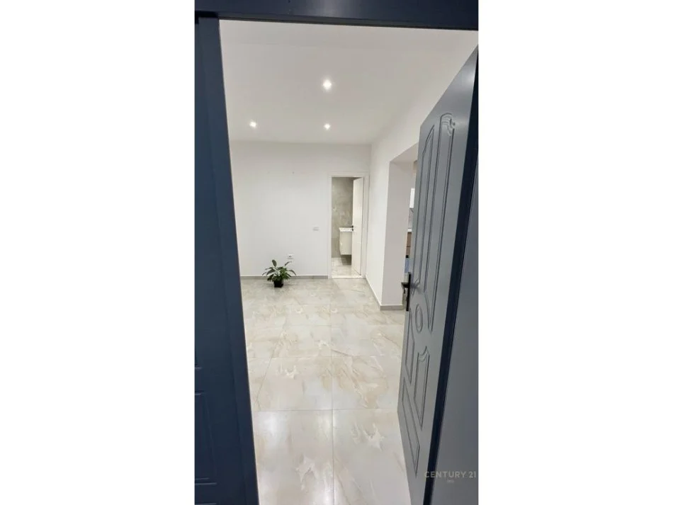 Tirane, shitet Vile 3 Katshe Kati 3, 609 m² 680.000 € 