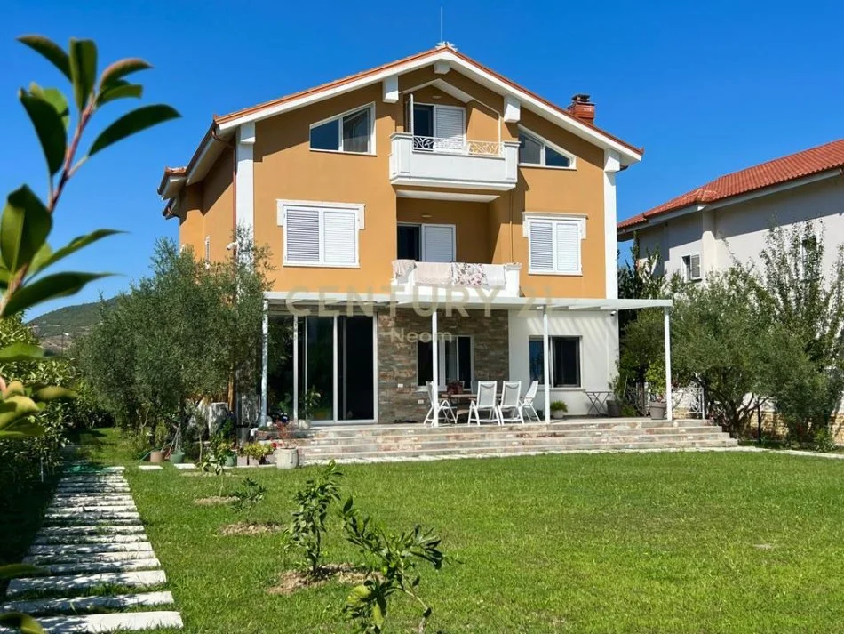 Tirane, shitet Vile 3 Katshe Kati 0, 1.400 m² 650.000 € (Neom124227)