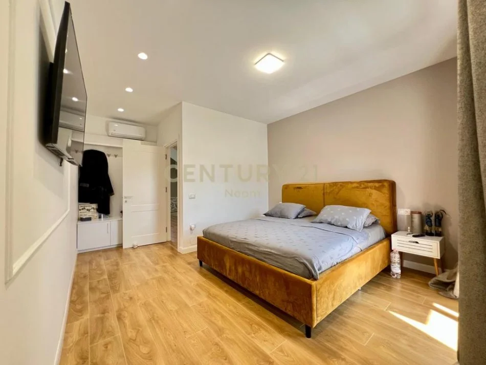 Tirane, shitet Vile 3 Katshe Kati 0, 1.400 m² 650.000 € (Neom124227)