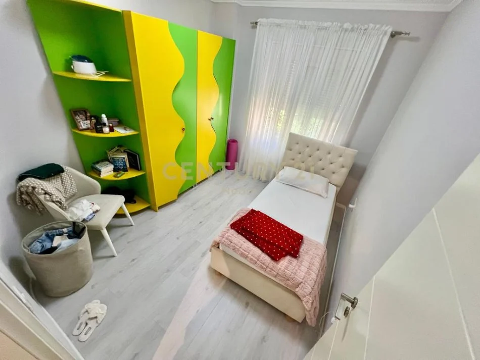 Tirane, shitet apartament 3+1+Aneks+Ballkon Kati 1, 142 m² 265.000 € (Neom124248)