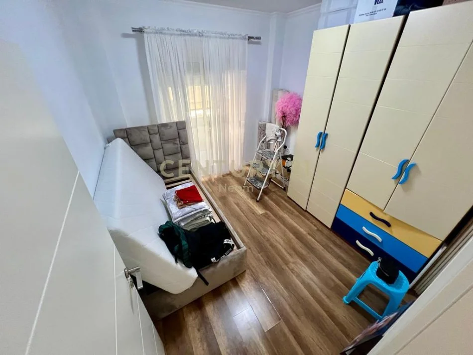 Tirane, shitet apartament 3+1+Aneks+Ballkon Kati 1, 142 m² 265.000 € (Neom124248)