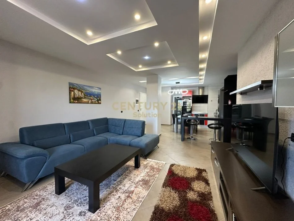 Tirane, jepet me qera apartament 2+1 Kati 4, 115 m² 1.000 € (RRUGA SHYQYRI BRARI)