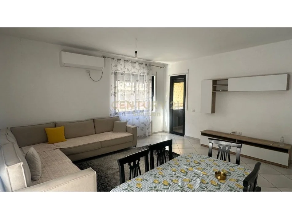 Tirane, jepet me qera apartament 3+1 Kati 3, 125 m² 650 € (rruga teodor keko)