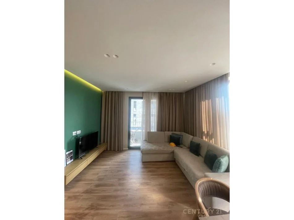 Tirane, jepet me qera apartament 2+1 Kati 7, 90 m² 900 € 