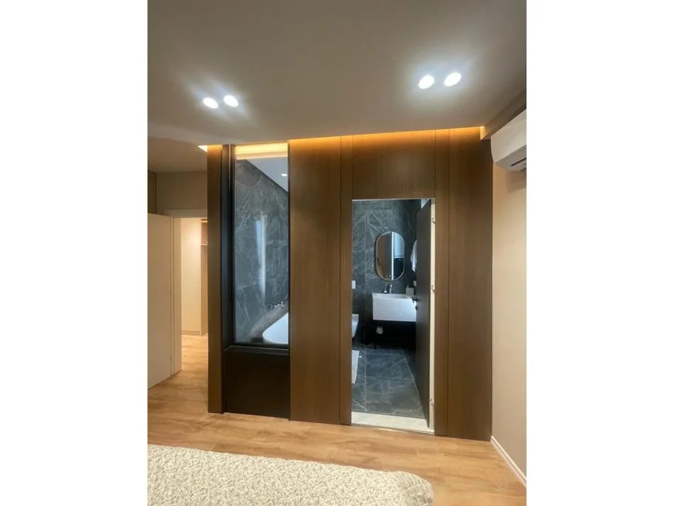 Tirane, jepet me qera apartament 2+1 Kati 7, 90 m² 900 € 