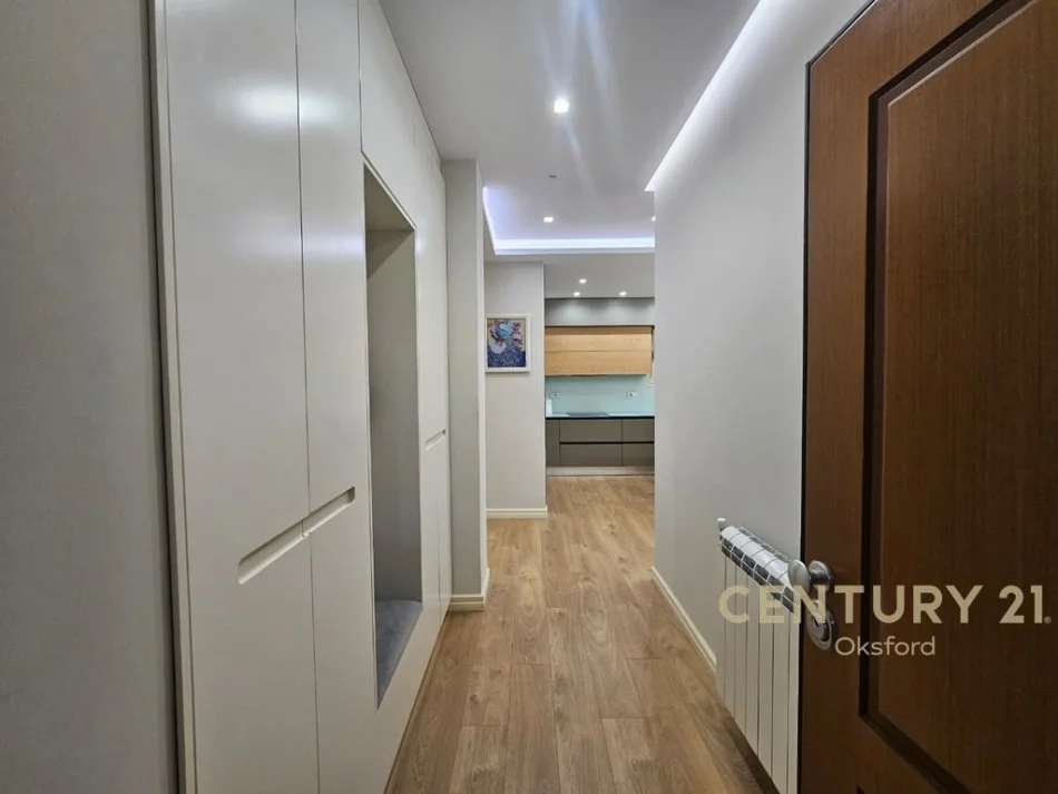 Tirane, shitet apartament 2+1 Kati 3, 102 m² 170.000 € (Rruga Abaz Dojaka)