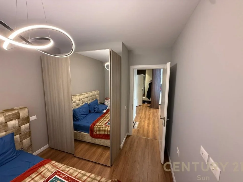 Tirane, shitet apartament 1+1 Kati 2, 65 m² 169.000 € (Rruga Forsina Plaku)
