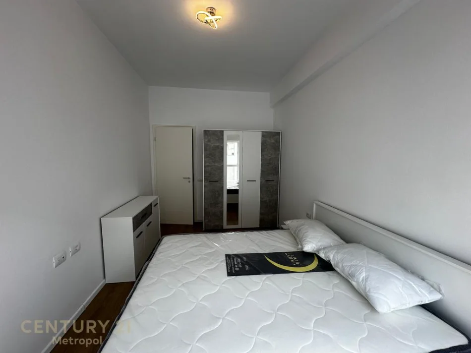 Tirane, shitet apartament 1+1+Ballkon Kati 4, 60 m² 110.000 € (Rezidencen Kaimi!)