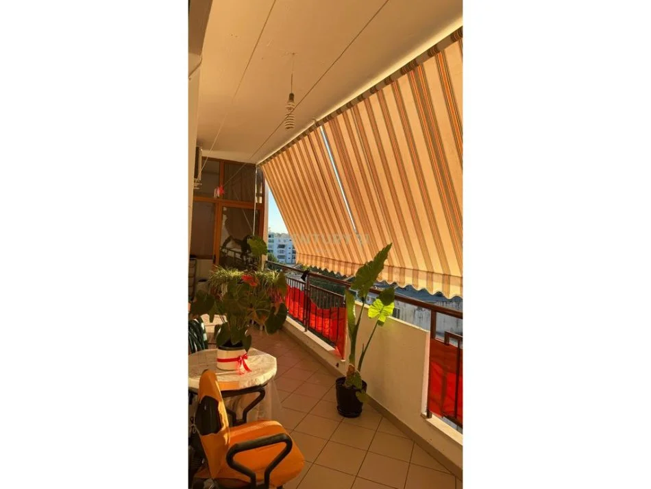 Vlore, shitet apartament 3+1+Aneks+Ballkon Kati 5, 140 m² 220.000 € (Neom125440)