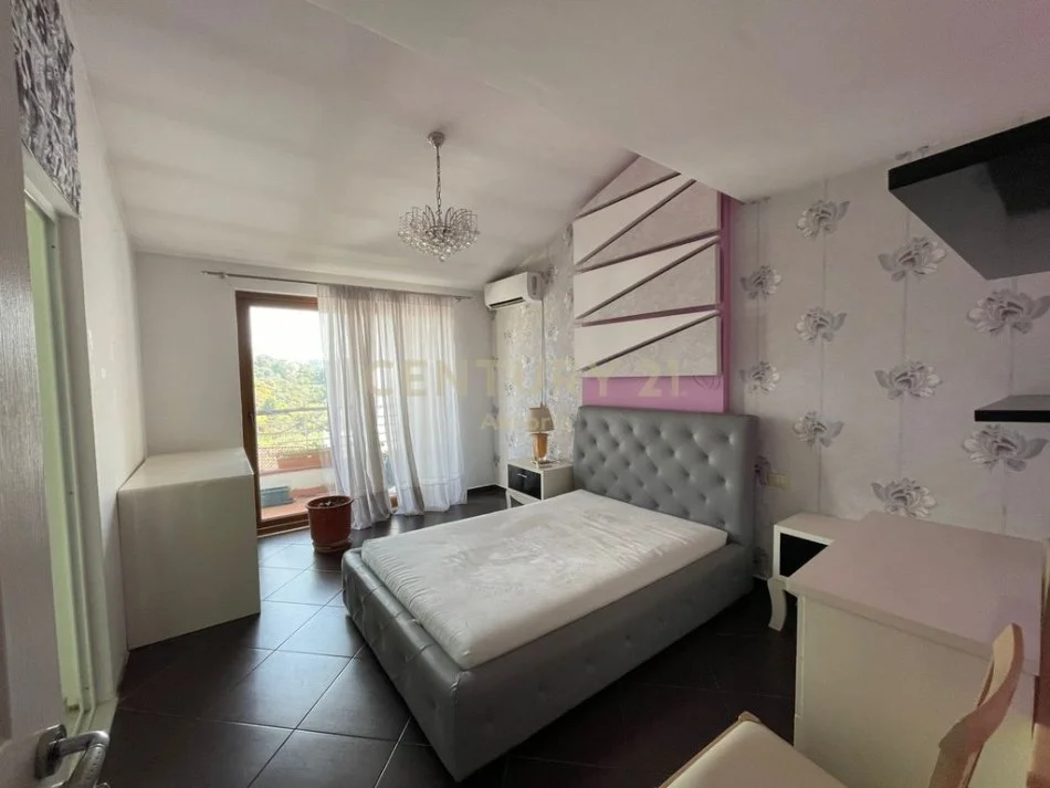 Tirane, jepet me qera Vile 3+1+Aneks+Ballkon Kati 3, 2.000 € (rezidenca kodra e diellit 1)