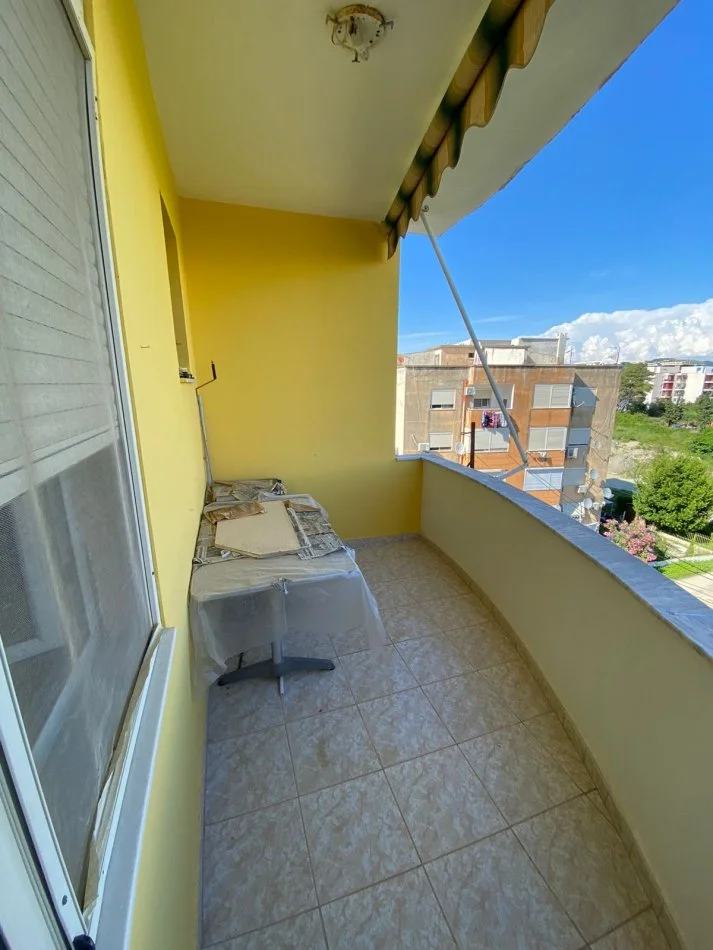 Durres, shitet apartament 1+1+Ballkon Kati 3, 61 m² 65.000 € (Golem)