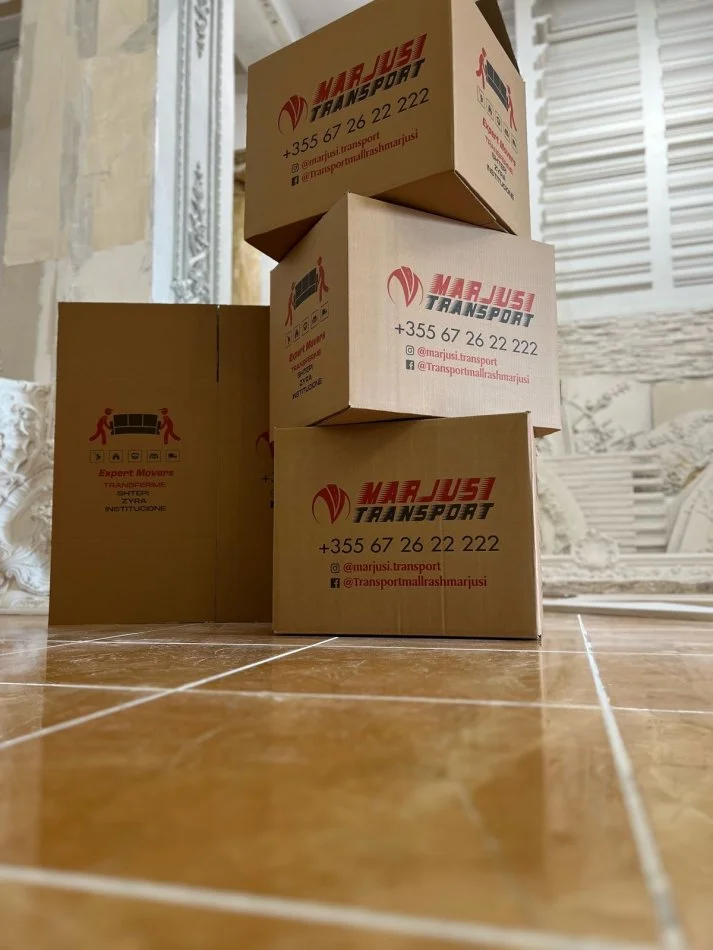 Tirane,Shiten Kuti Paketimi