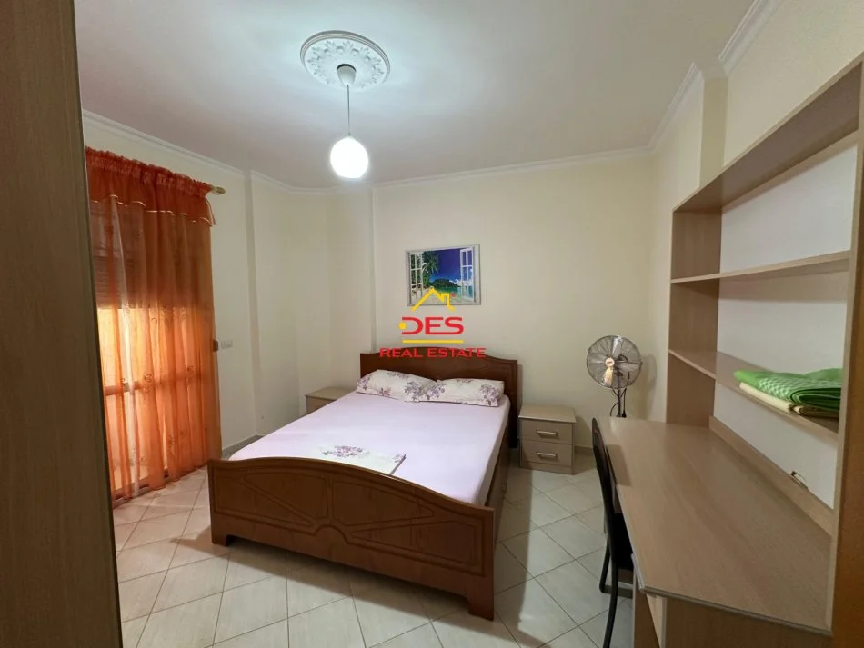 Shqiperi, jepet me qera apartament 1+1+Ballkon Kati 5, 70 m² 250 € (Rruga Murat Tërbaçi)