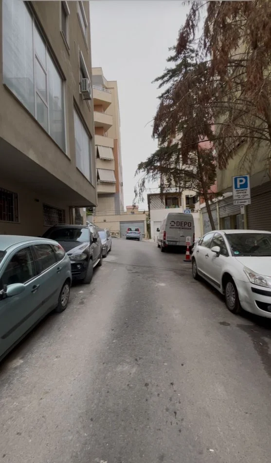 jepet me qera dyqan  Kati 0, 50 m² 250 € (kodra e diellit)