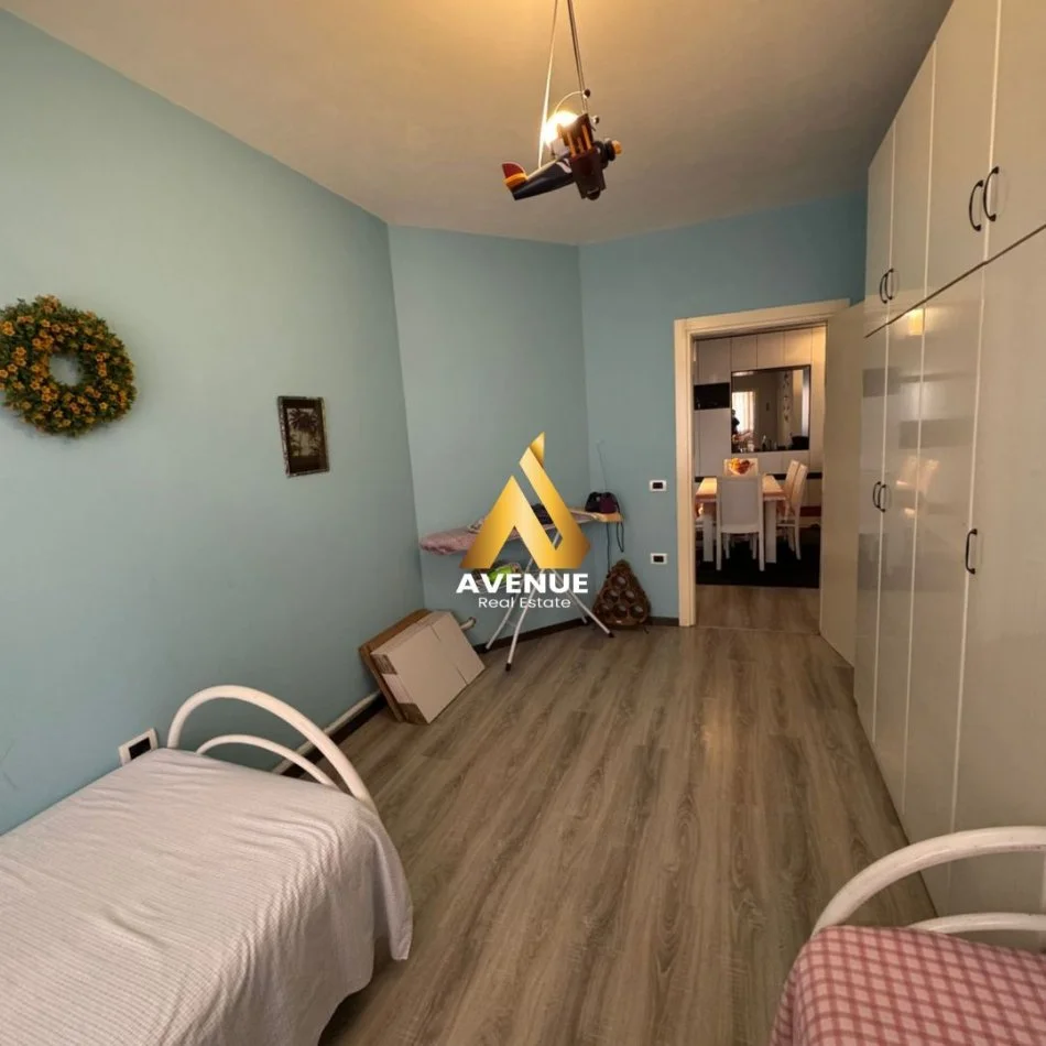 Tirane, shitet apartament 2+1+Ballkon Kati 6, 106 m² 140.000 € (Rruga 3 Deshmoret, Yzberisht, Tirane)