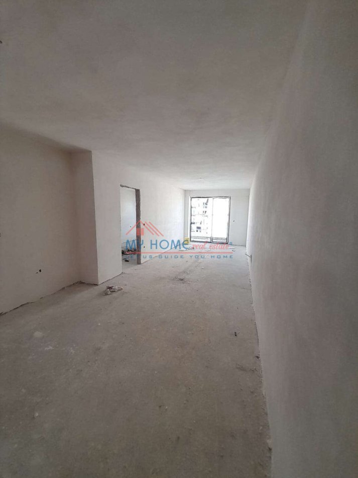 Tirane, shitet apartament 1+1+Ballkon Kati 11, 79 m² 122.700 € (Ish Fusha e Aviacionit)
