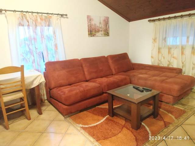 Tirane, jepet me qera apartament 1+1+BLK Kati 2, 60 m² 32.000 Leke (Stavri themeli)