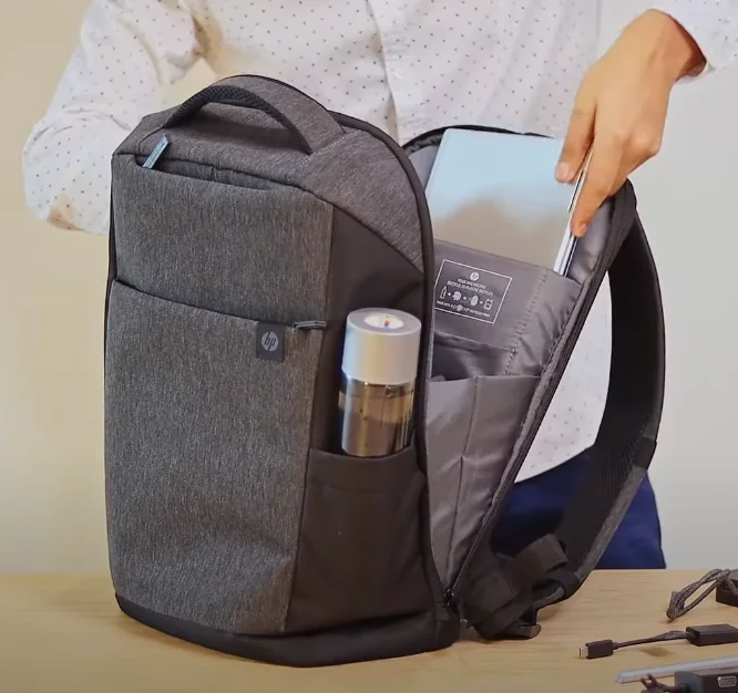 Tirane, Shitet cante e re Laptopi HP 15.6-inch Backpack 5000lek